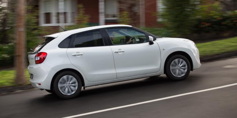  Suzuki Baleno GL 2016 года  (AU) (фото 10 из 15)